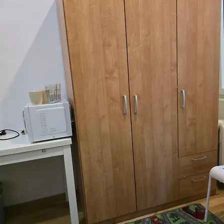 Hostel Hostel